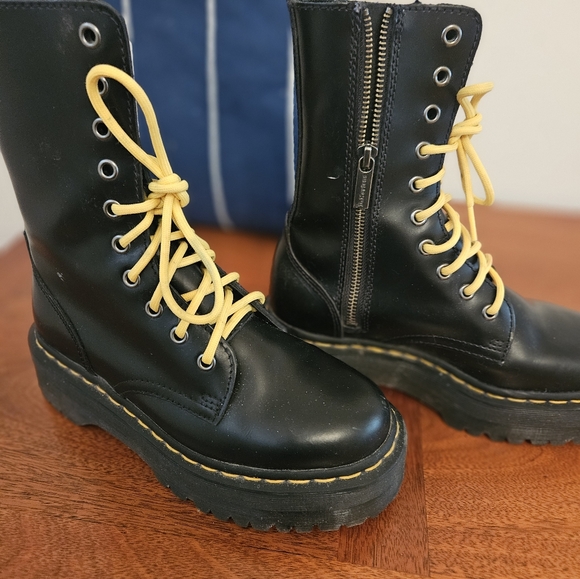 Doc Martin's Jaden platform boots - Picture 2 of 11